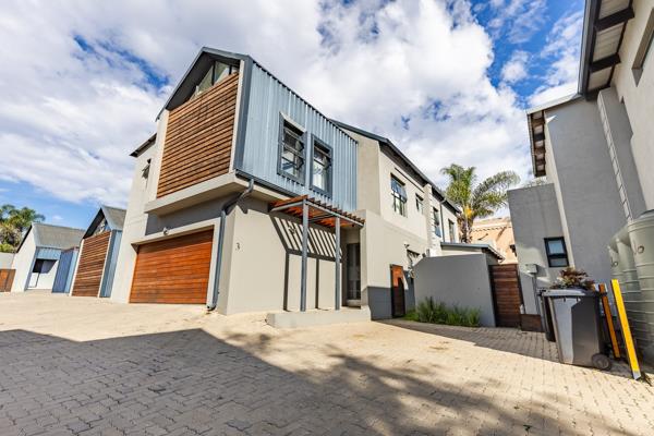 4 Bedroom Townhouse