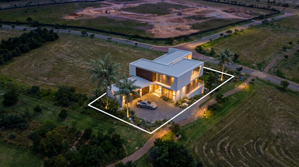 1 888 m² Land