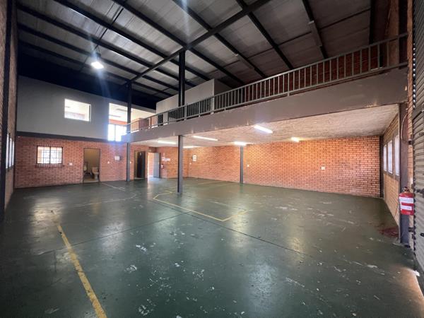 318 m² Industrial space