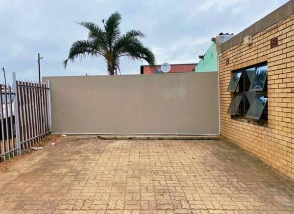 2.5 Bedroom House