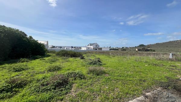 670 m² Land