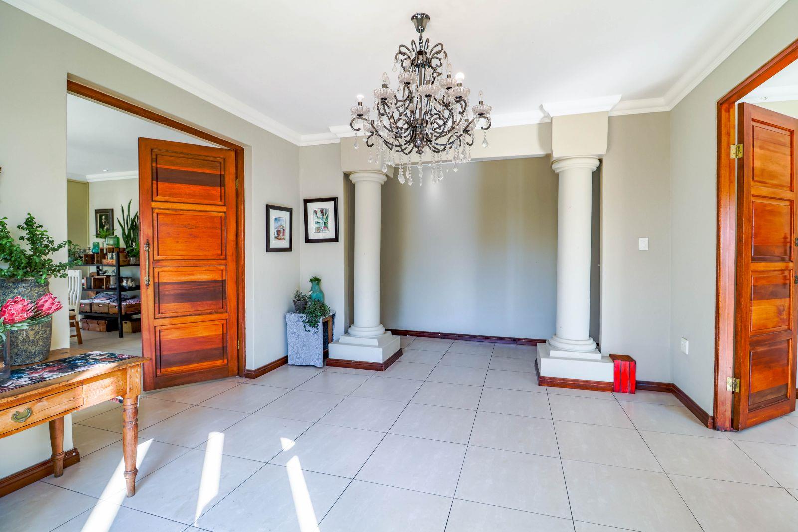 House in Pretoria, Lukasrand, Tshwane Ward 59 - More