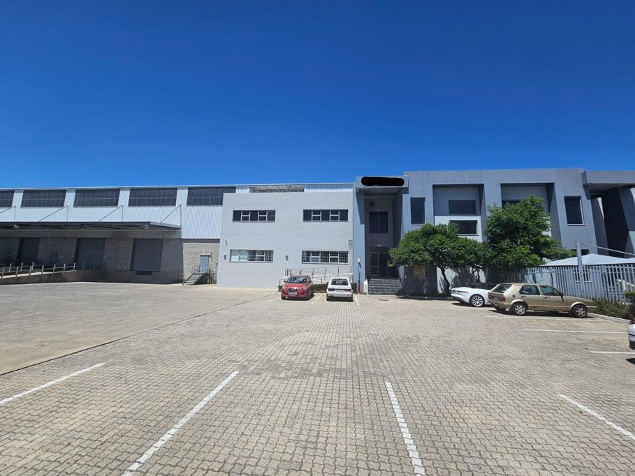 2 823 m² Industrial space