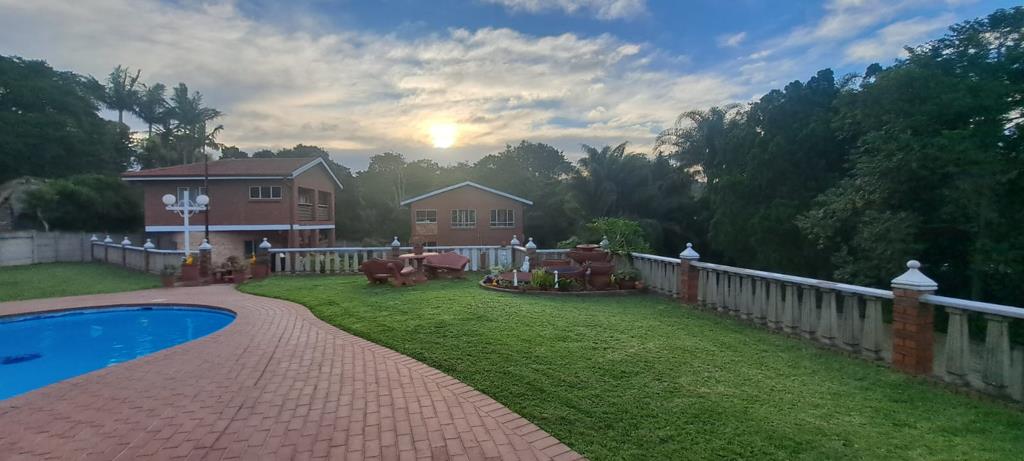 5 Bedroom House