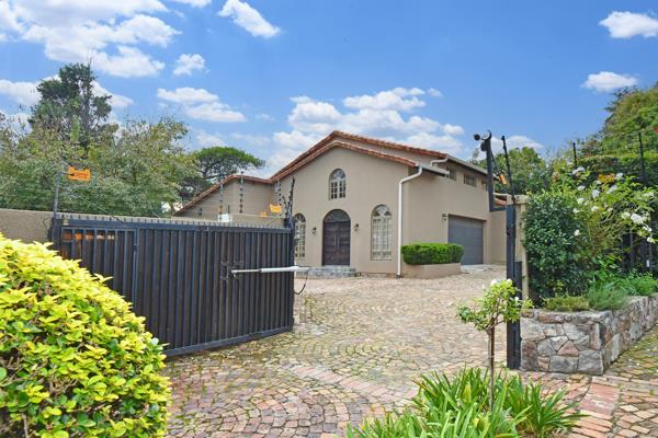 5 Bedroom House