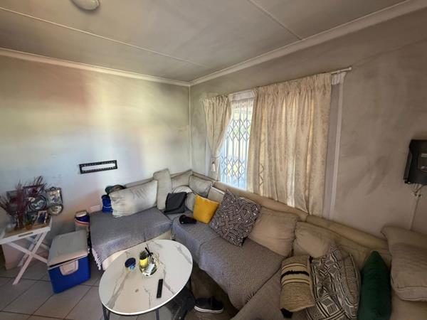2 Bedroom House