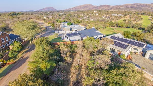 947 m² Land