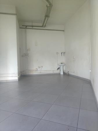 35 m² Retail Space