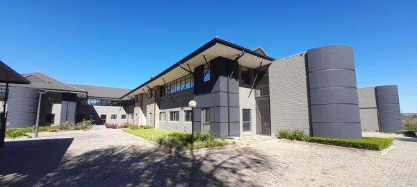 3 949 m² Commercial space