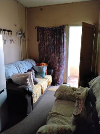 1 Bedroom House