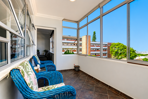 3.5 Bedroom Apartment