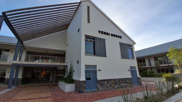 237 m² Commercial space