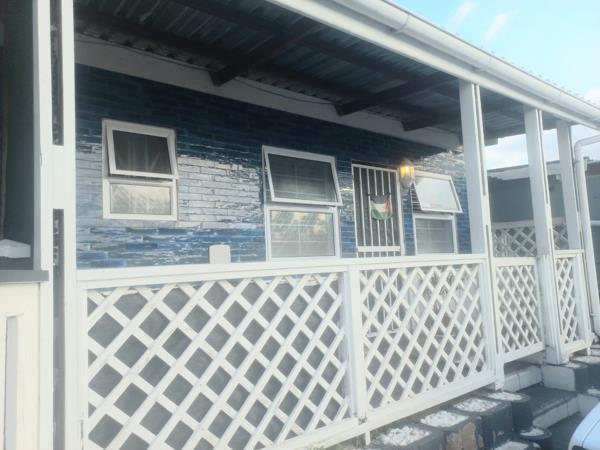 2 Bedroom House