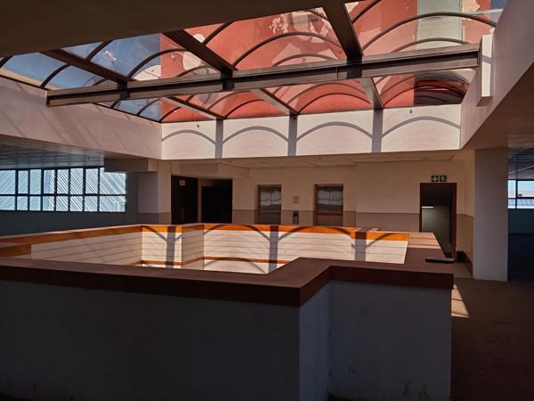 1 141 m² Commercial space