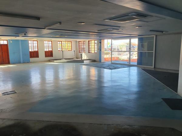 262 m² Office Space