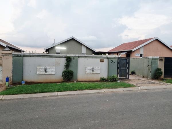 2 Bedroom House