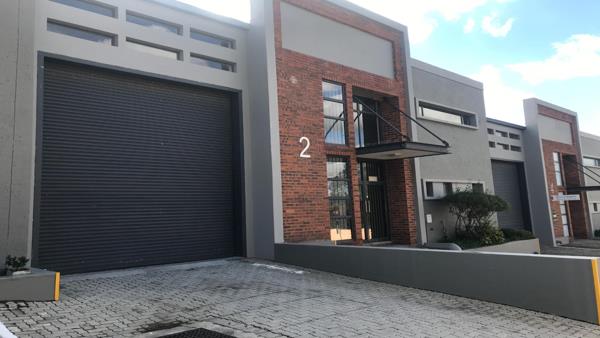 363 m² Commercial space