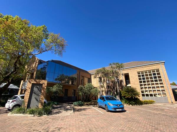 680 m² Office Space