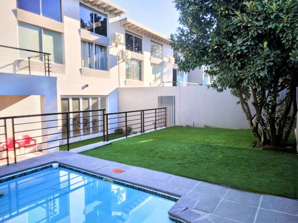 5 Bedroom Townhouse