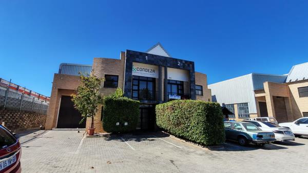 348 m² Industrial space