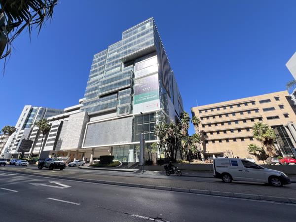 1 097 m² Commercial space