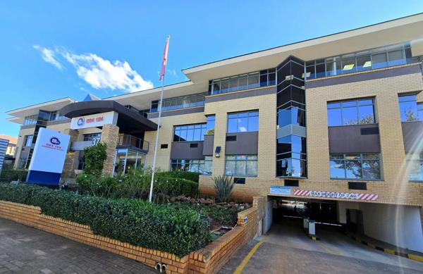329 m² Office Space