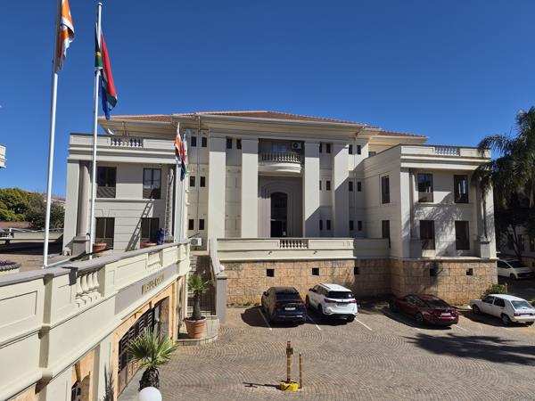 241 m² Commercial space