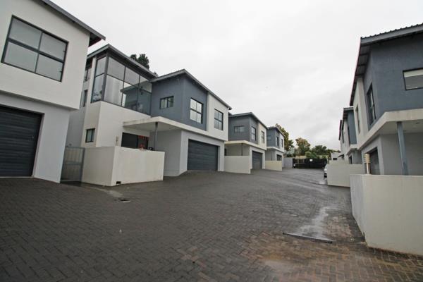 3 Bedroom Townhouse