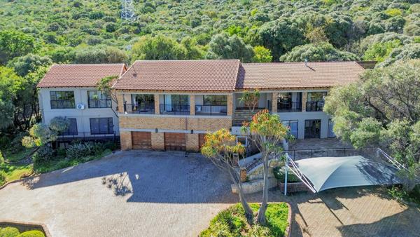 8 Bedroom House
