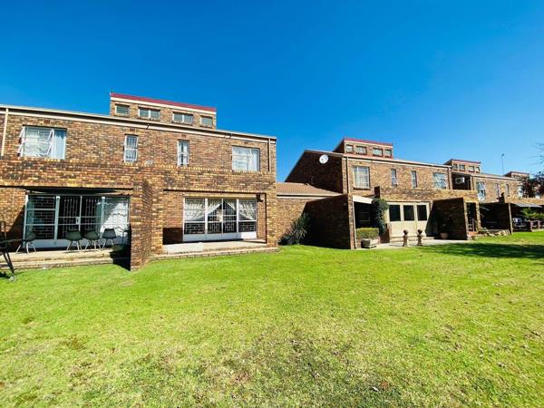 3 Bedroom Townhouse