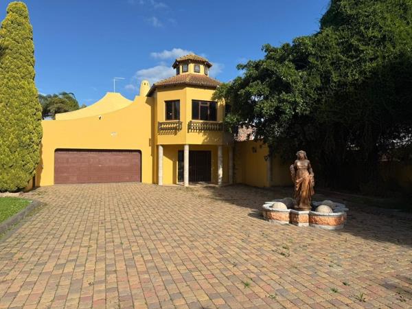 5 Bedroom House
