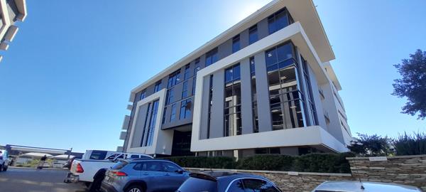 300 m² Commercial space