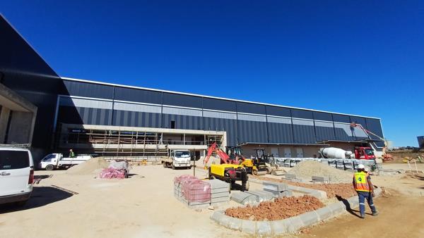 7 614 m² Industrial space