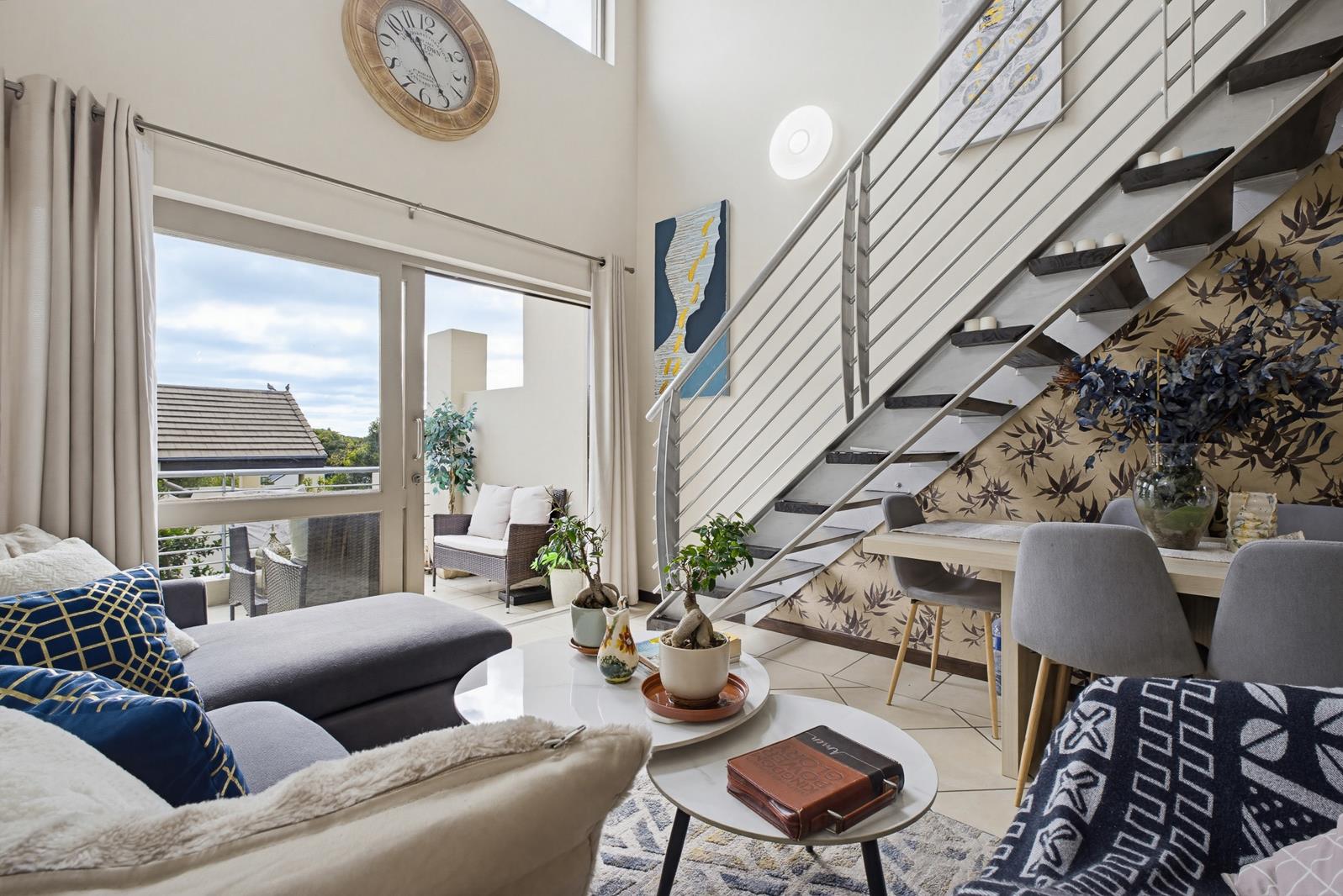 Apartment in Bryanston - More