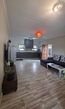 1 Bedroom Garden Cottage