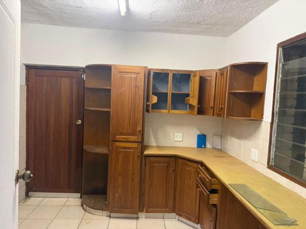 1 Bedroom House