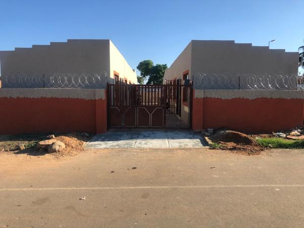 10 Bedroom House