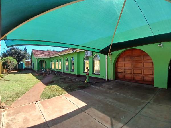 4 Bedroom House