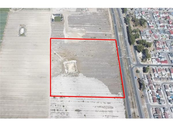 3.8 ha Land