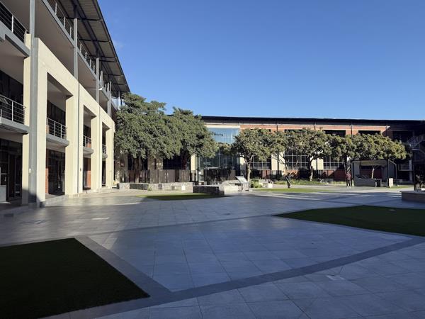 1 236 m² Office Space