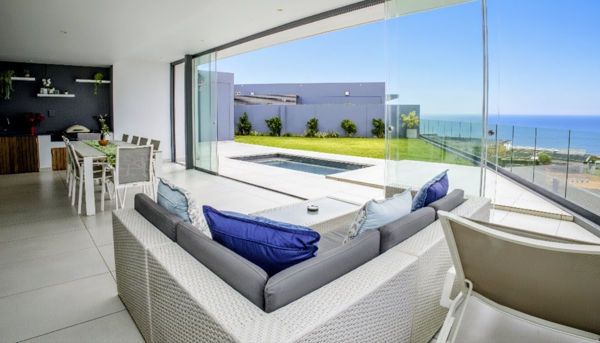 4 Bedroom Townhouse