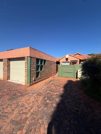 3 Bedroom Townhouse