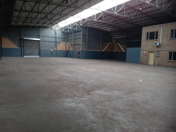 1 092 m² Commercial space