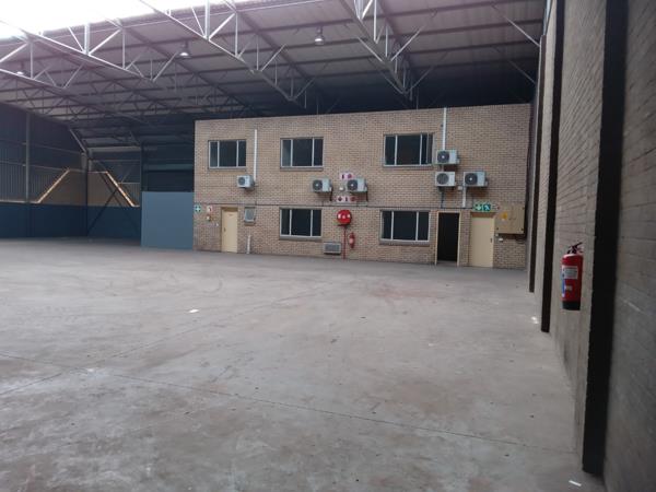 1 092 m² Commercial space