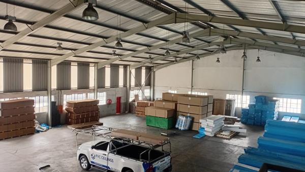 1 185 m² Industrial space