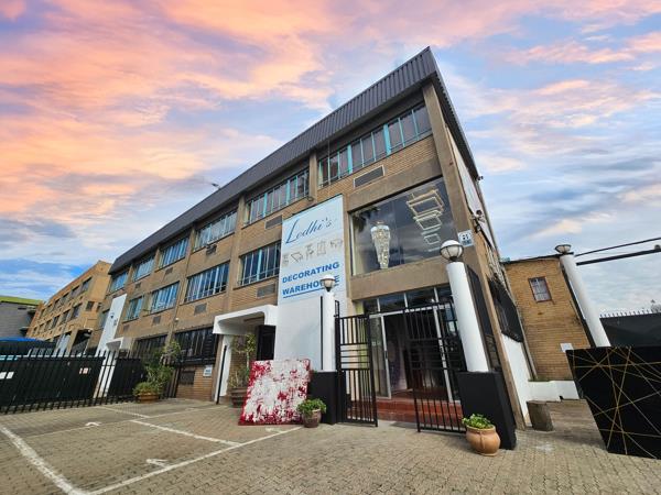 1 750 m² Commercial space