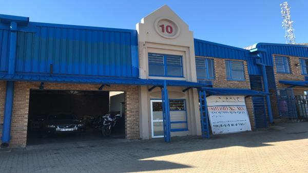 320 m² Commercial space