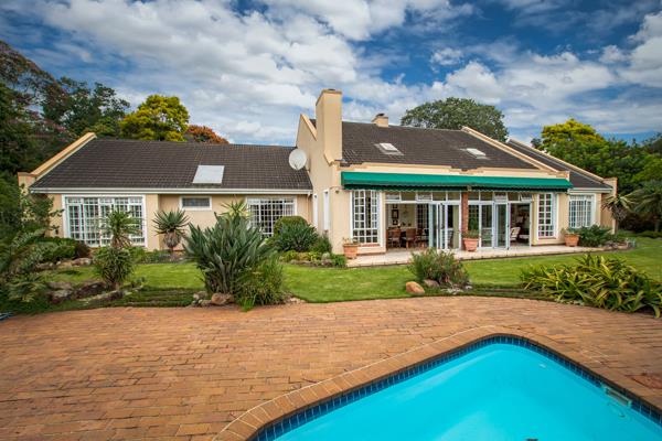 4 Bedroom Townhouse