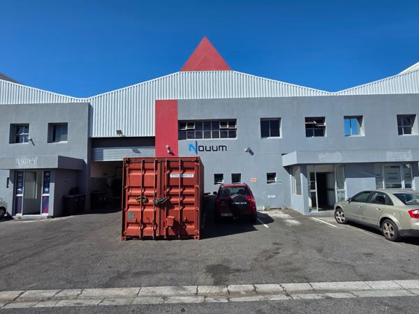 654 m² Industrial space