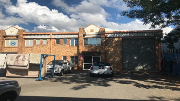 180 m² Commercial space